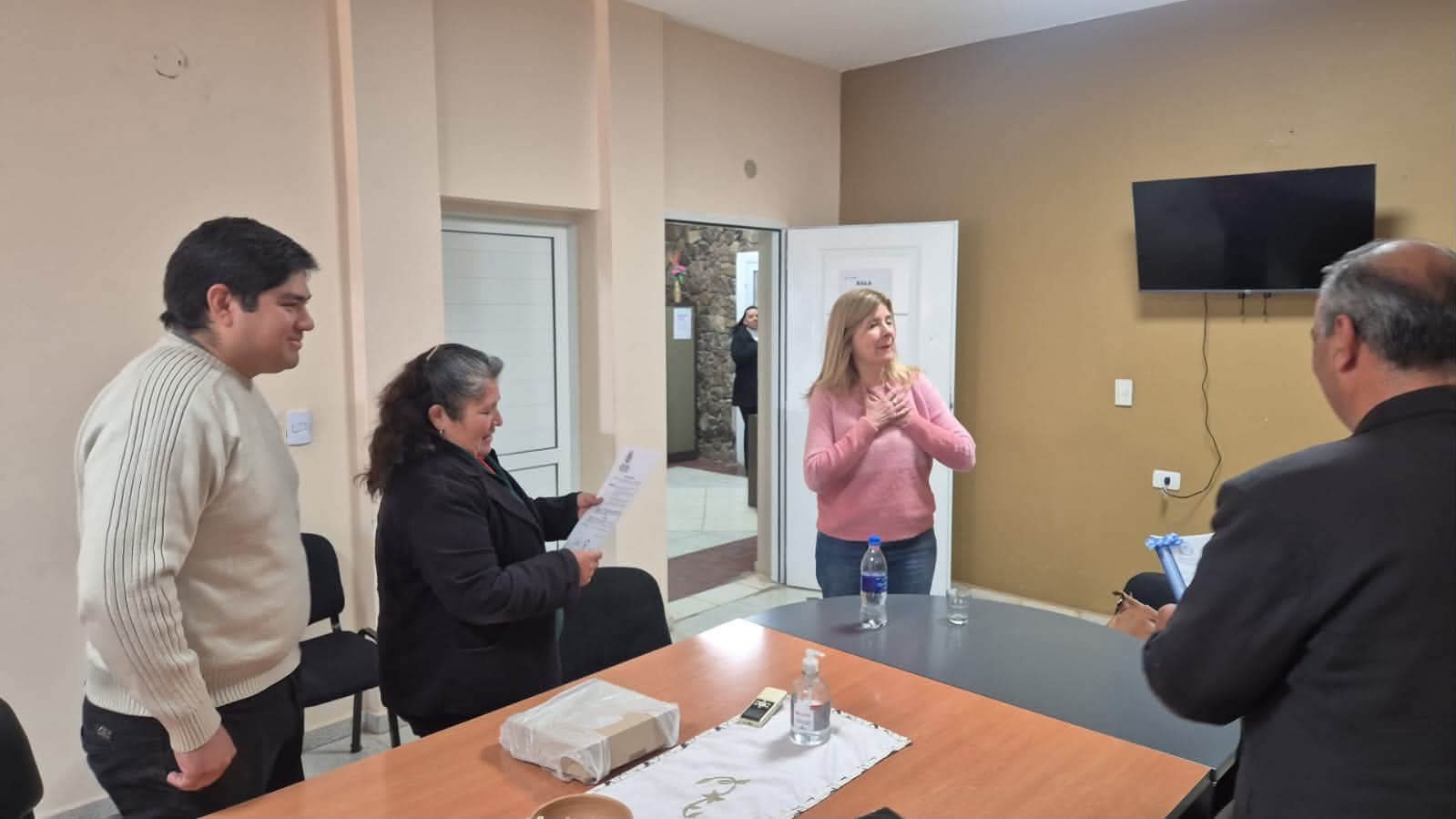Imagen de LA RECONOCIDA PERIODISTICA MERCEDES NINCI VISITÓ FIAMBALÁ Y FUE RECIBIDA POR LAS AUTORIDADES